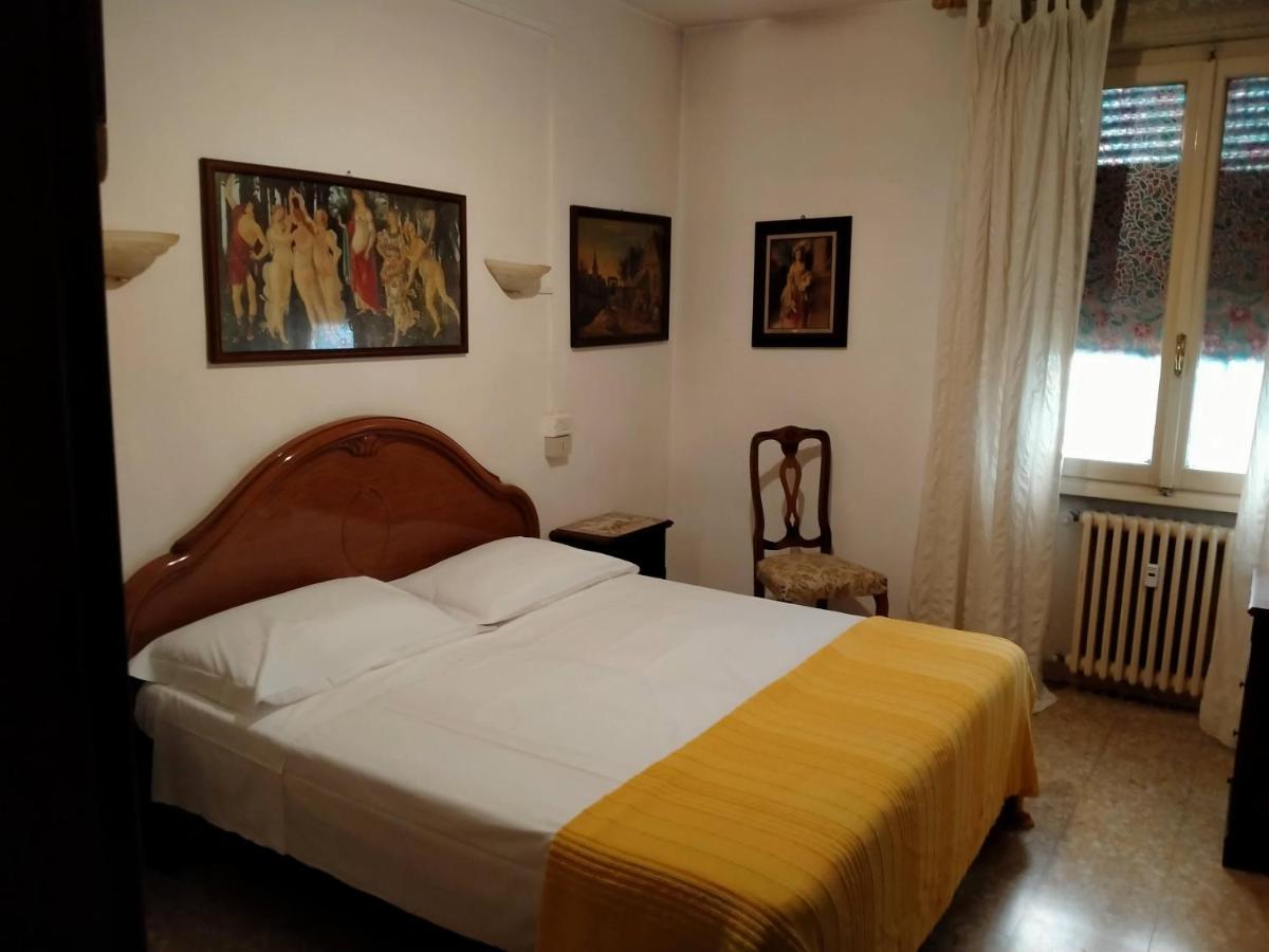 Hotel San Carlo Santa Croce sullʼ Arno Екстериор снимка